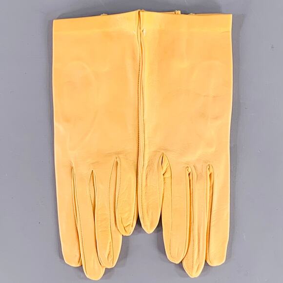 VINTAGE Size 6.5 Yellow Leather Gloves - Picture 1 of 3